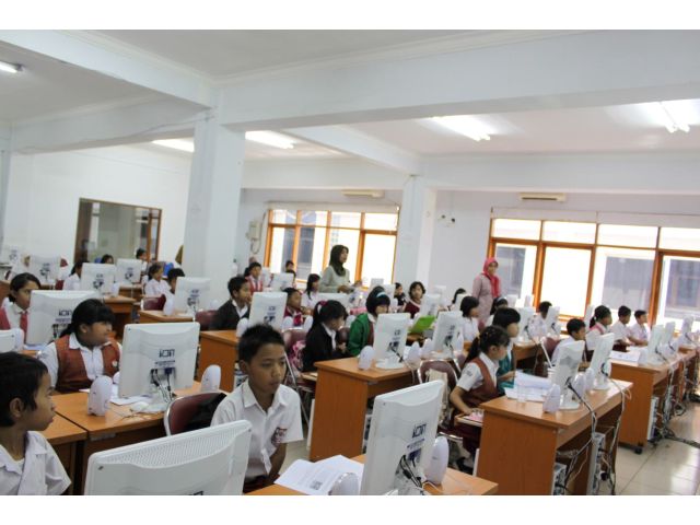 sekolah
