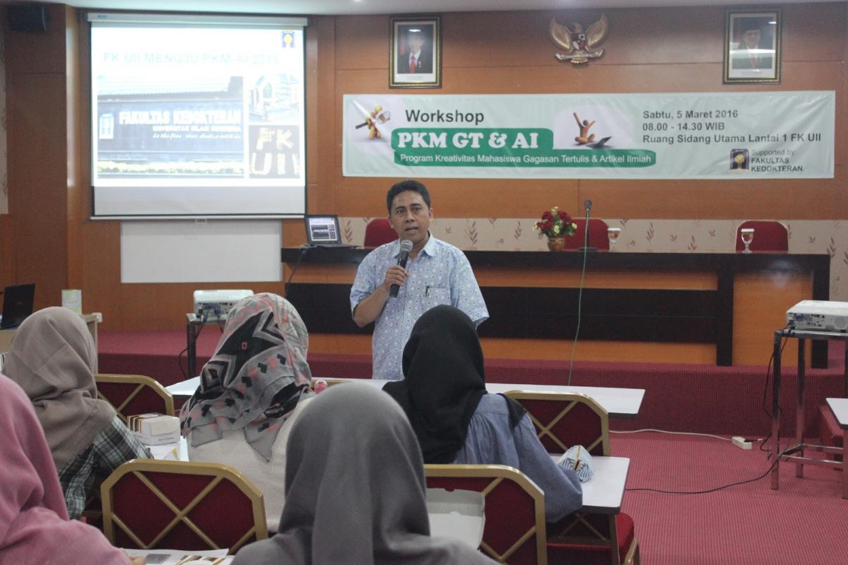 dosen generasi pertama