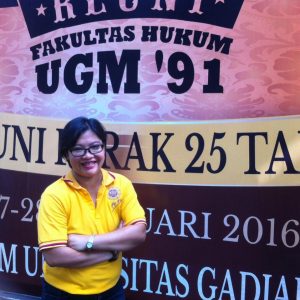 Sri Wiyanti Eddyono, Dari Praktisi Menjadi Dosen Berprestasi