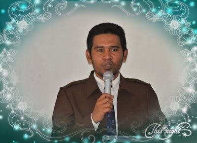 menjadi dosen