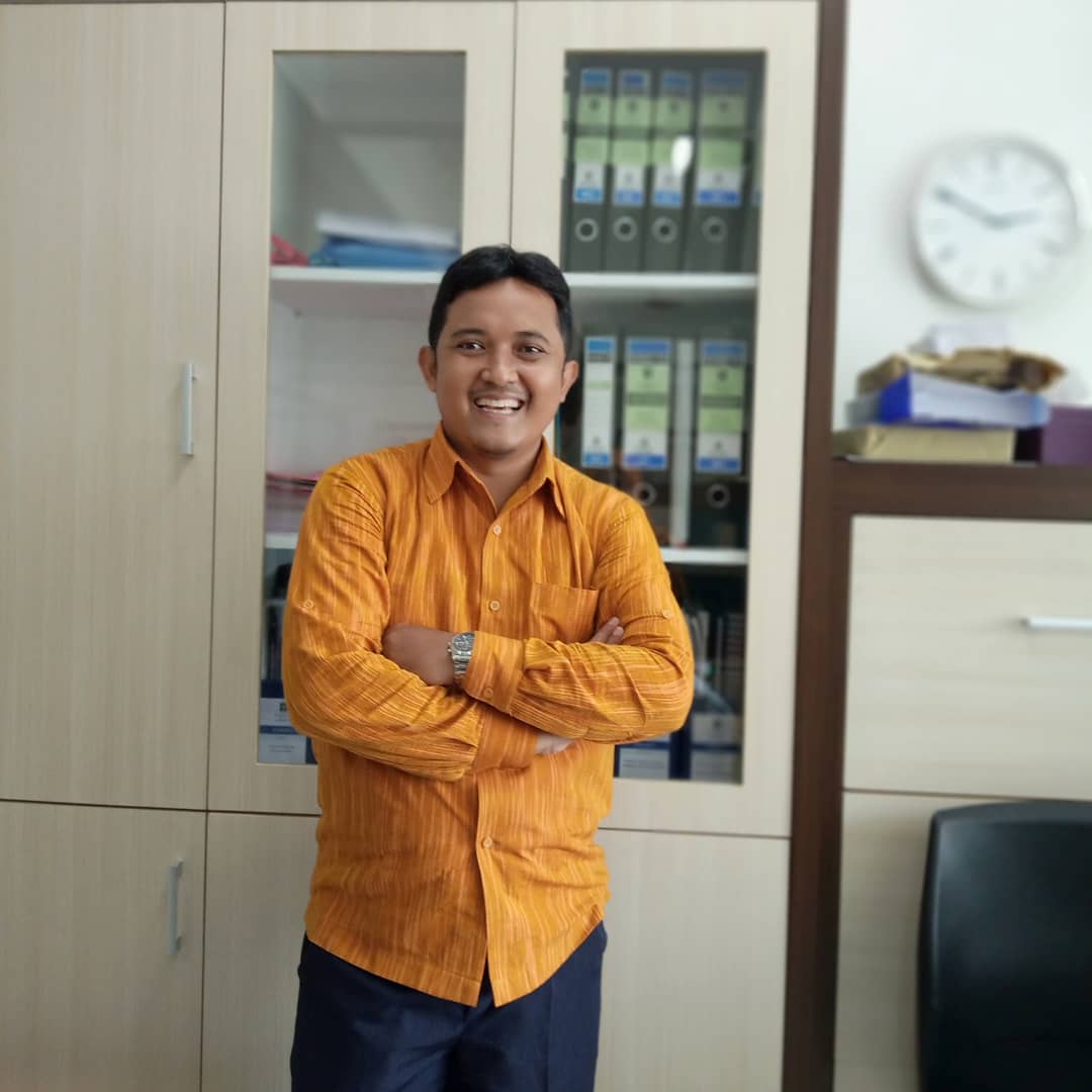 Dosen FTI UII