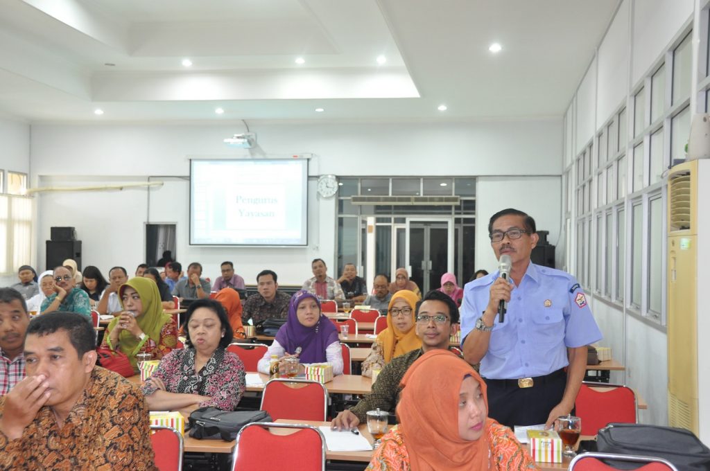 LLDIKTI Wilayah V Gelar Bimtek Perubahan Badan Pengurus