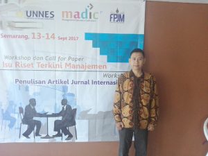 dunia dosen