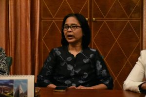Rektor Perempuan Pertama ITB