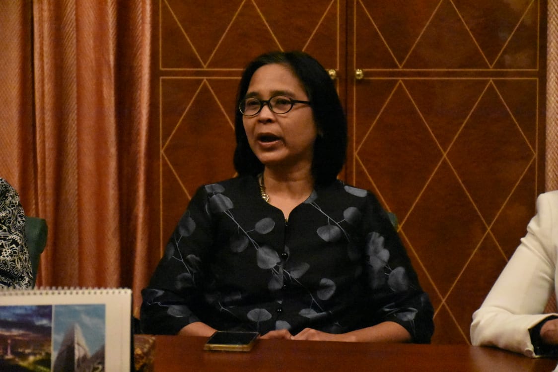 Rektor Perempuan Pertama ITB