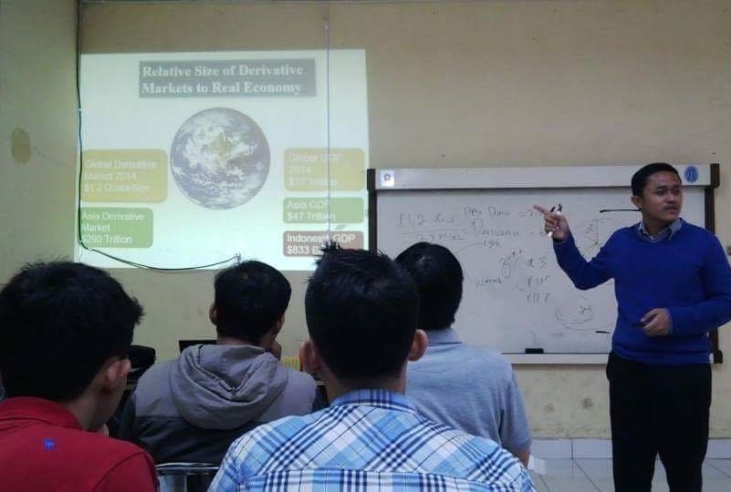 menjadi dosen