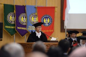buku ajar perguruan tinggi