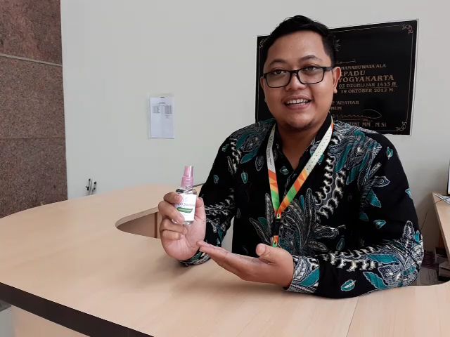 produksi hand sanitizer