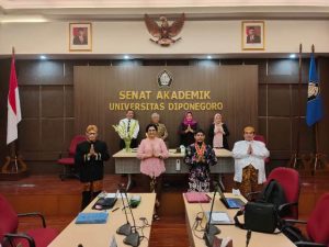 Guru Besar UNDIP