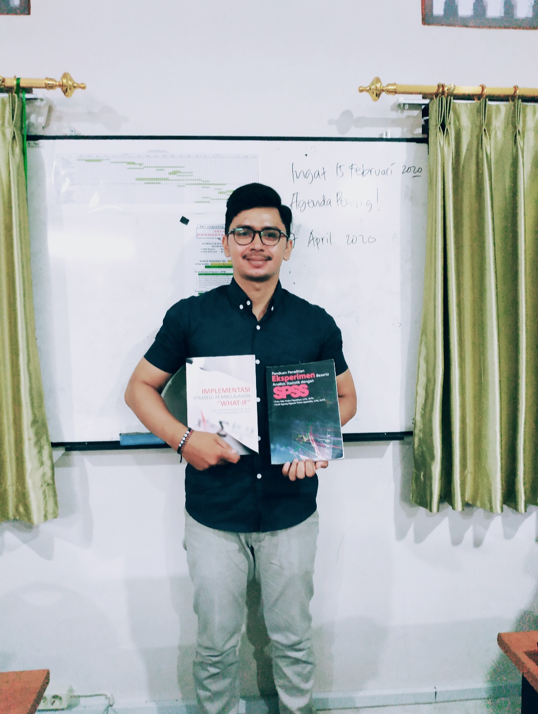 prestasi dosen muda