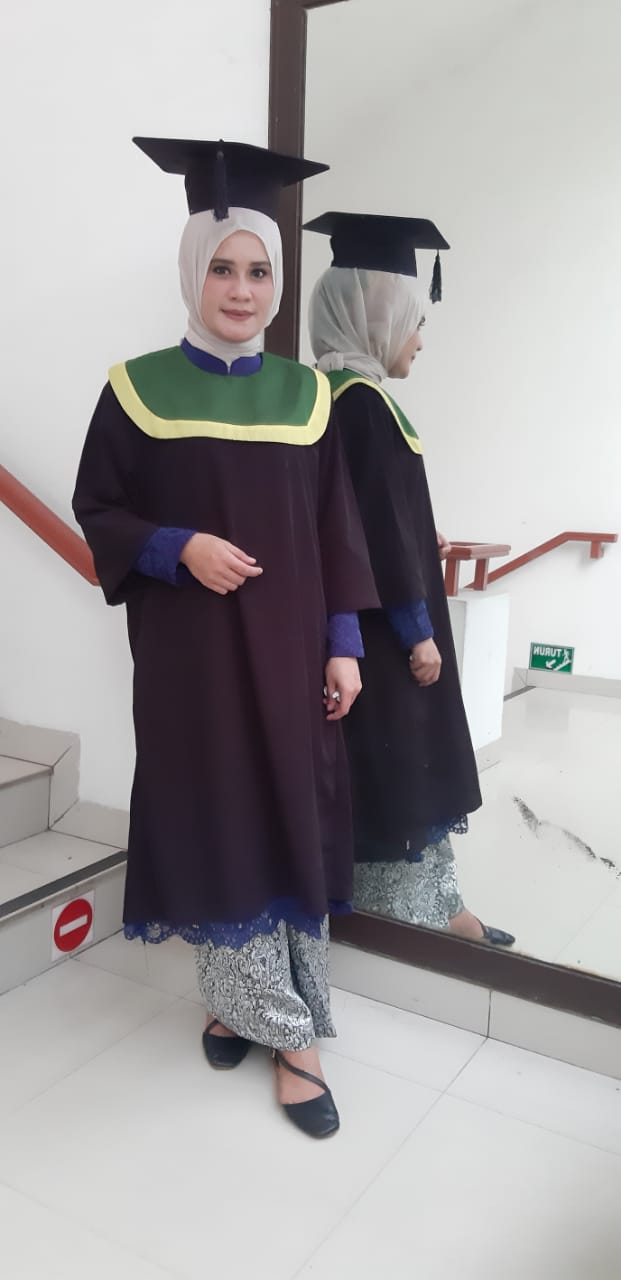 menjadi dosen muda