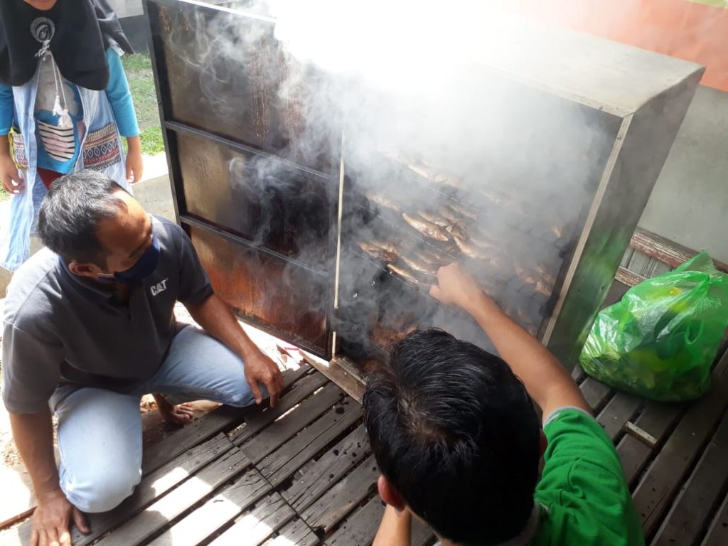 pengabdian kepada masyarakat