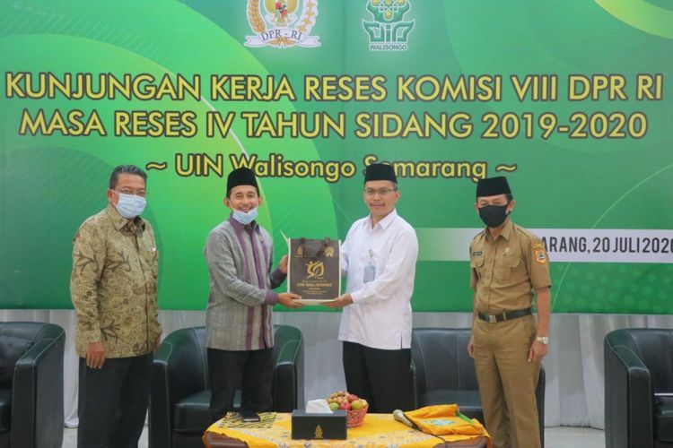 pusat riset islam