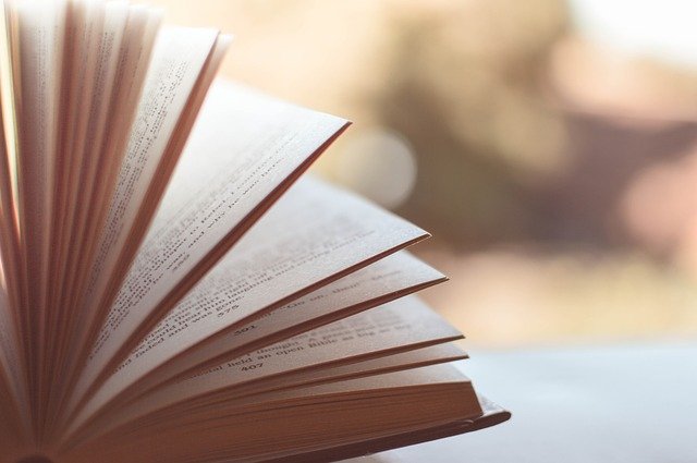 menulis buku ajar
