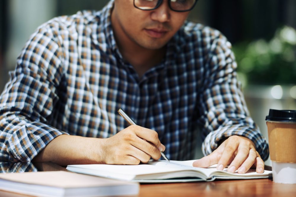 Tips untuk Menyusun Tesis dengan Cepat