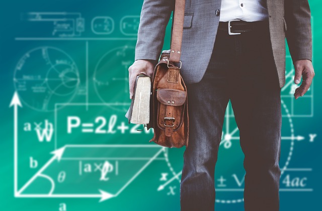 Mengetahui Apa Itu Dosen Tamu dan 5 Tips Sukses Menekuninya